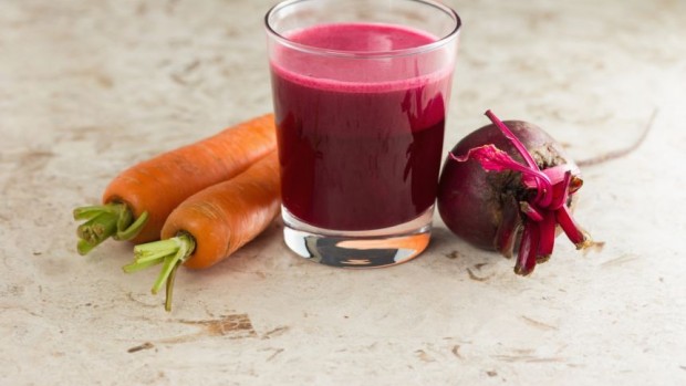 Detoxikační Smoothie s červenou řepou a mrkví