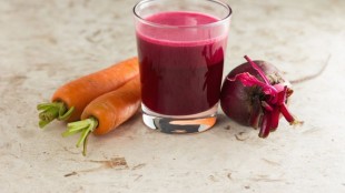 Detoxikační Smoothie s červenou řepou a mrkví