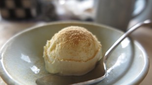 Malinové smoothie s vanilkovou zmrzlinou