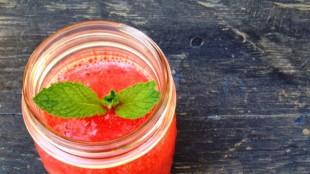 Osvěžující melounové smoothie s nízkým obsahem cukru