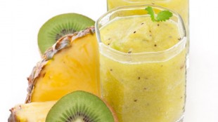 Smoothie ananas s kiwi